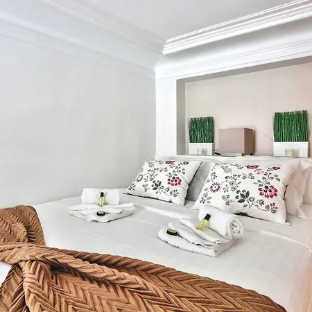 Апартаменты Amazing Duplex In 5491 Париж